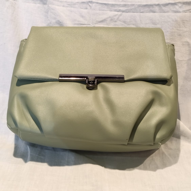 Leather India Premium Handbag – Stylish & Durable Leather Handbags for Women