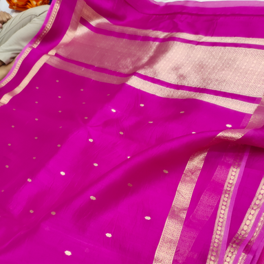 Pure Kora Silk Handwoven Banarasi Saree With Subtle Kadhua Butis in Hot Pink Hue