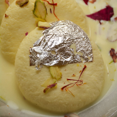 Rasmalai - Divine Milk Delicacy from Kashi || Azad Sweet House