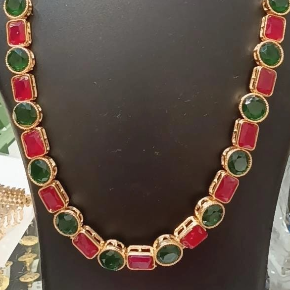 Elegant Emerald Green and Ruby Red Stone Necklace Set with Matching Stud Earrings - Gold-Plated Traditional Jewelry